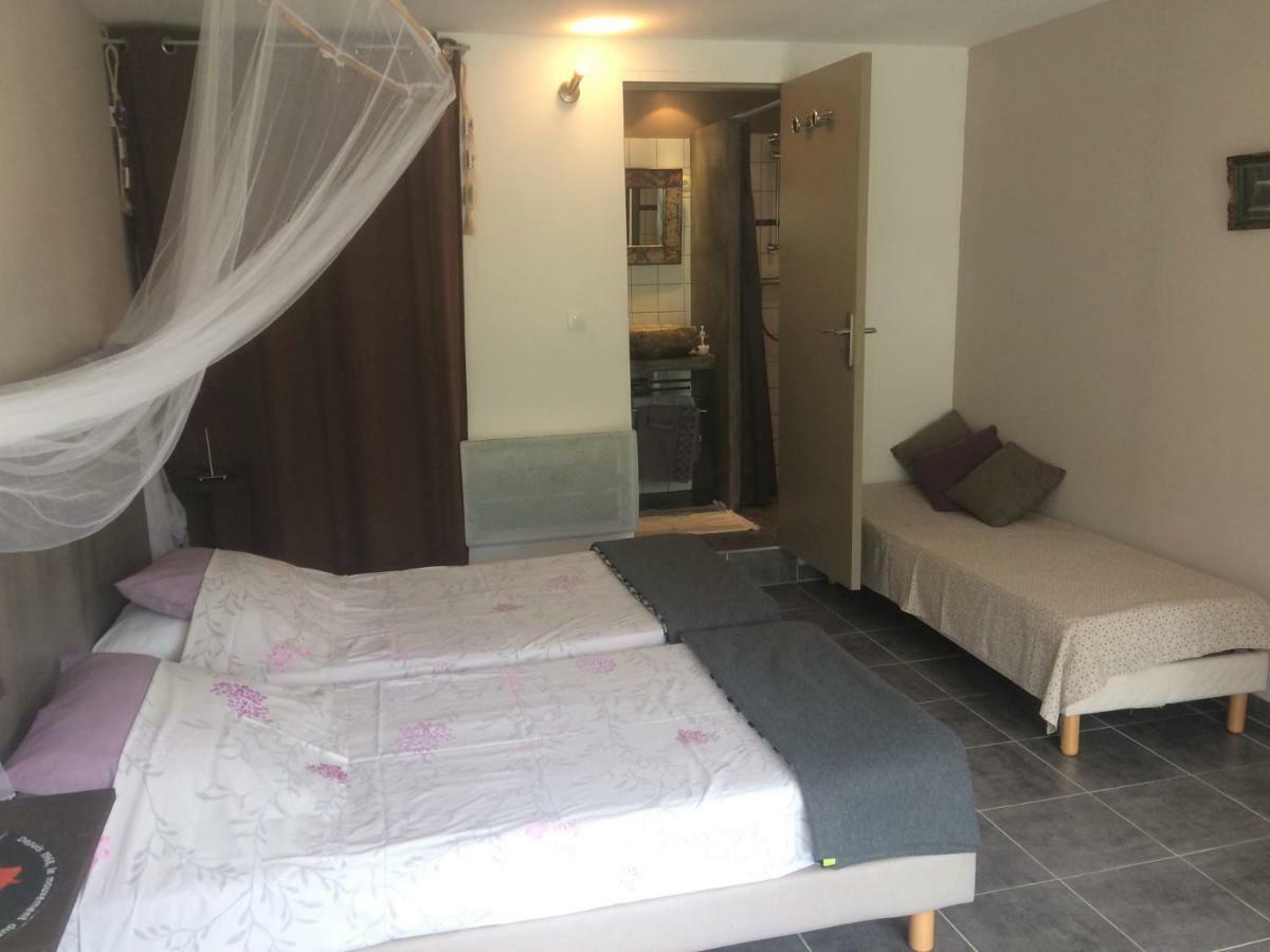Hotel Les Deux Chemins Mons  Esterno foto