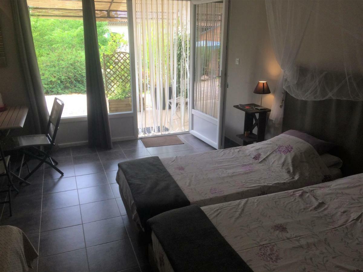 Hotel Les Deux Chemins Mons  Esterno foto