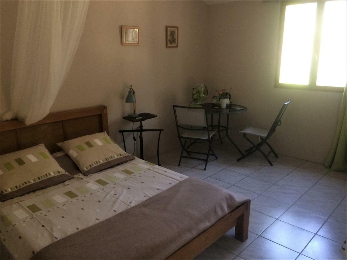 Hotel Les Deux Chemins Mons  Esterno foto